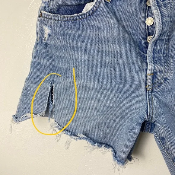 AGOLDE Parker Long Distressed Button Fly Blue Shorts Women’s size 28 - Picture 10 of 15